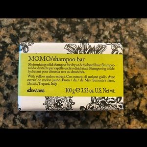 NIB Davines Momo Shampoo bar